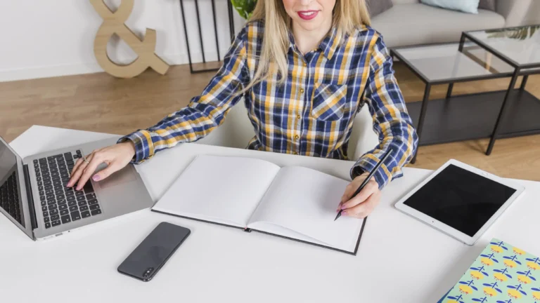 บริการรับทำวุฒิการศึกษาแท้ 100%